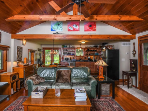Possum Trot Lodge 2 Bedroom House