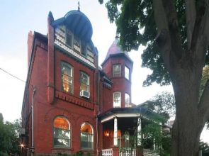 Bonnevue Manor Toronto