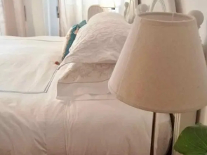 House in the Town Centre