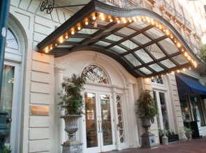The Lafayette New Orleans By Kasa Living
