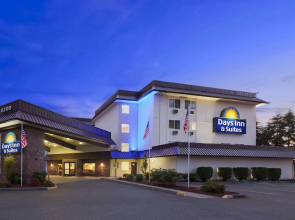 Days Inn by Wyndham Lacey Olympia Area