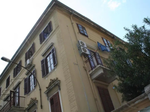 Apartments with WiFi Rijeka - 18659