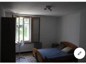 Appartement 117 b cité médiévale