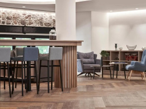 NLH MONASTIRAKI - Neighborhood Lifestyle Hotels