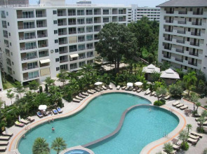 Wongamat Privacy by Good Luck Apartments