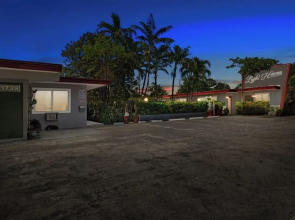 Cozy Studio in Hollywood, FL - Pet Friendly & Parking