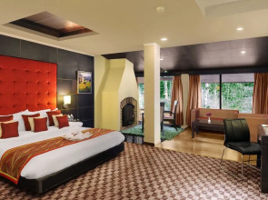 Quality Inn River Country Resort