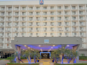 Motel 6 Los Angeles, CA - Los Angeles - LAX