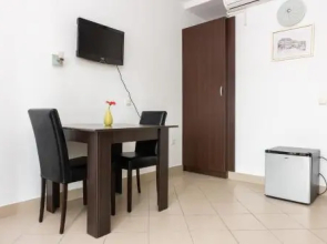 5 Stars Hostel