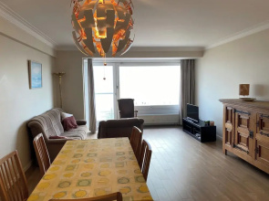 Apartment in Nieuwpoort by the Beach