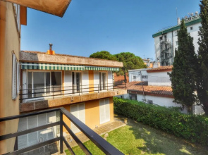 Big Apartment Caprabo