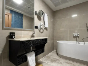 Turi̇sti̇k Palas Otel