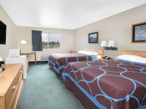 Super 8 Ely Minnesota