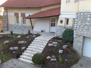 Marci Villa Panzi