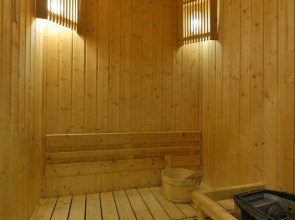 The Grass Serviced Suites by At Mind