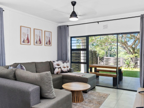 Woodlands Estate 22