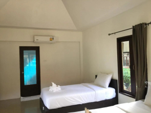 Aquavana Haad Rin Resort