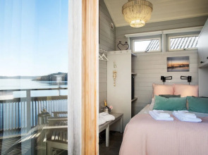 Strandflickornas Husen vid Havet