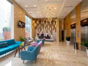 Jolia Hotel Danang Beach