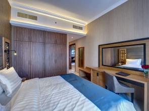 Class Hotel Apartments