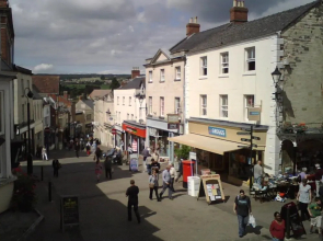 Cotswolds Valleys Accommodation - Bell Apartments - Exclusive use one and two bedroom family holiday apartments 3 available