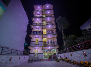 OYO 253 Hotel Pinnacle