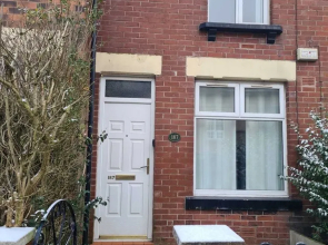 Lovely 2-bed House in Bolton Greater Manchester