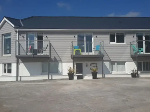 No. 3 Beach Cottages