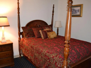 River Place Condos 410 3BD