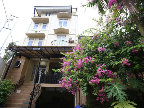 Panorama Town House by Reddoorz