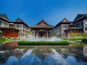 Yunfu Xinxing Chanquan Resort Hotel