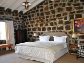 Walkersons - Marks Cottage