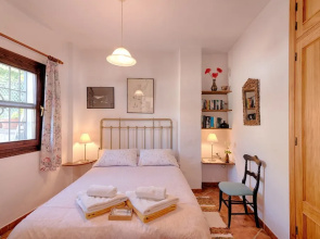 1131 Casa Almona
