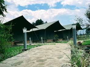 Volcanoes Over View Safaris & Camp