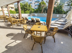 Kleopatra Life Hotel & SPA