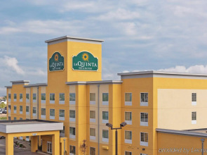 Highland Suites Minot