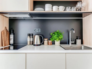 Sanders Port - Charming Room Near Piraeus Port