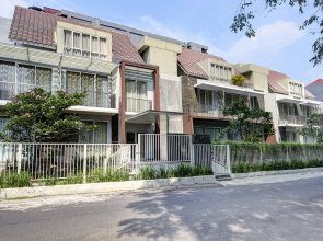 Sampit Residence Managed by FLAT06