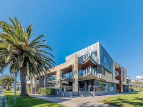 Unit 4 Cscape by the Beach