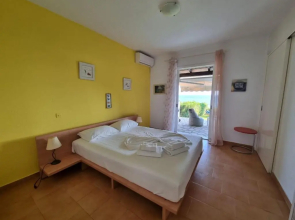 Corfu Glyfada Beach Apartment 49