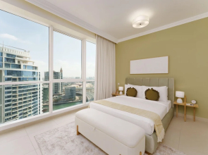 Maison Privee - Stunning JBR Retreat w/ Partial Sea & Marina Views