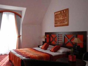 Liget Wellness and Conference Hotel