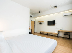 Отель Sheraton Khalidiya