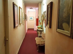 Hotel Royal