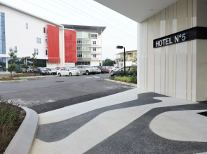 Hotel N°5