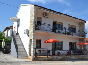 Apartment Marin1 - near pebble beach: A1 Trogir, Riviera Trogir