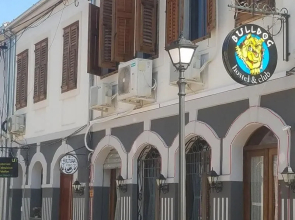 Bulldog Hostel & Club