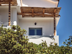 Shellona Zakynthos