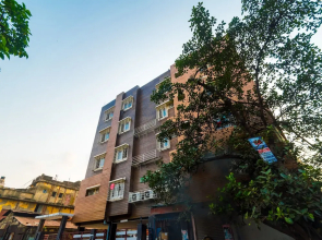 OYO 3363 near Sarat Bose Road