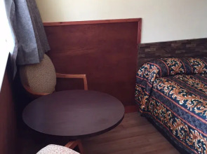 Budget Inn